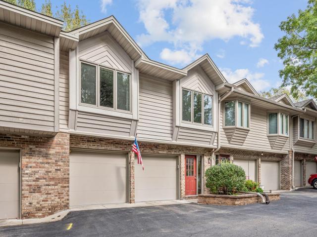 55 Garden Drive Burnsville MN 55337 - MLS# 6768749