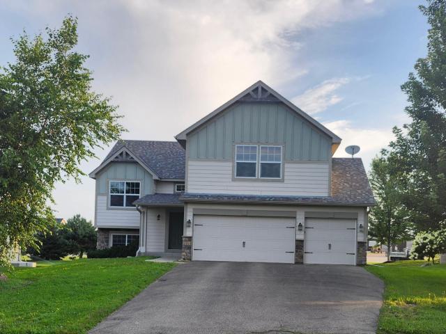 1363 Ridge Lane Shakopee MN 55379 - MLS# 6768774
