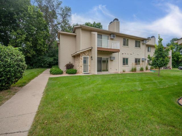 8811 Jasmine Lane Eden Prairie MN 55344 - MLS# 6768779