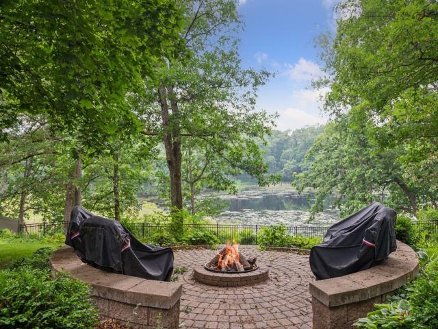 591 Warner Avenue S Mahtomedi MN 55115 - MLS# 6769065