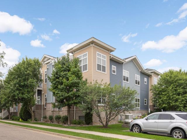 1840 Freedom Lane Unit 104 Chanhassen MN 55317 - MLS# 6769353