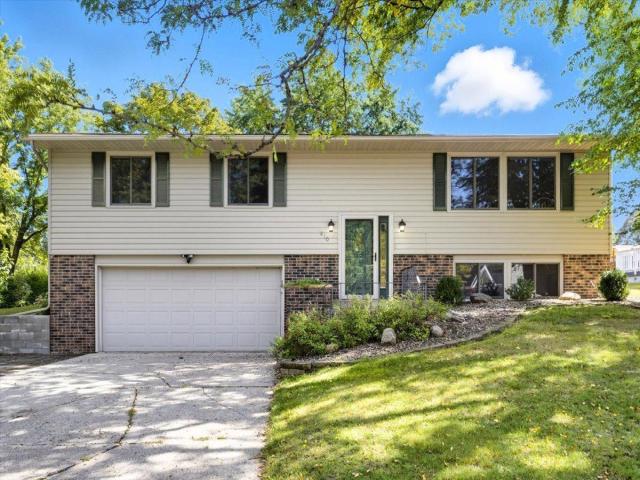 1810 Brookside Drive Albert Lea MN 56007 - MLS# 6770176