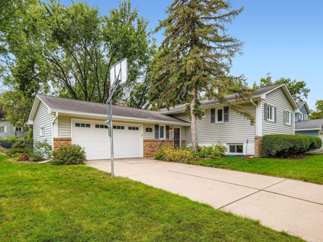 10105 39th Avenue N Minneapolis MN 55441 - MLS# 6770215