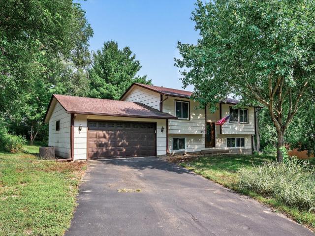 2590 Stark Street Saint Paul MN 55117 - MLS# 6770480