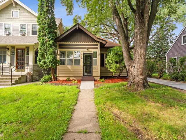 740 Como Avenue Saint Paul MN 55103 - MLS# 6770571