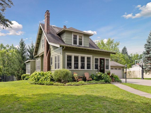 2608 18th Avenue E Saint Paul MN 55109 - MLS# 6770842