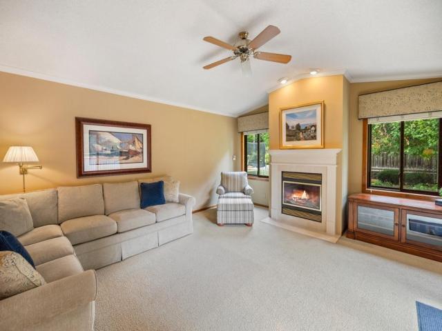 2165 Holloway Avenue E Saint Paul MN 55109 - MLS# 6770931