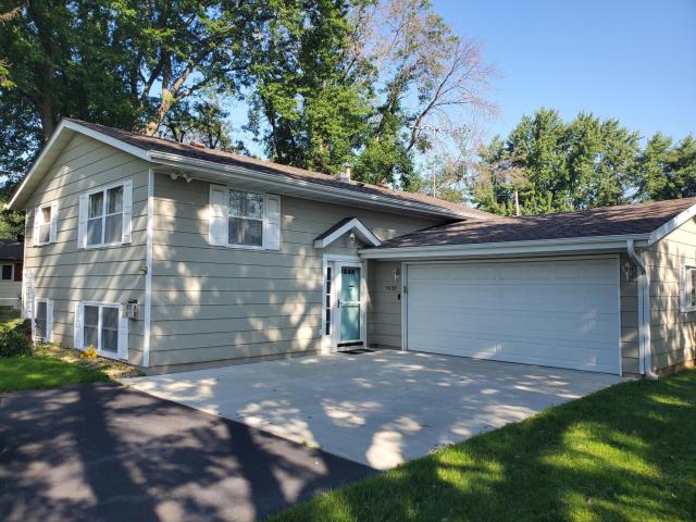9135 205th Street W Lakeville MN 55044 - MLS# 6771107