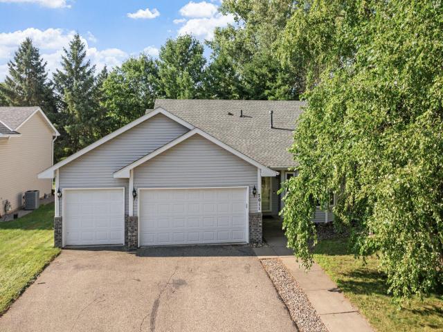 7011 Upper 36th Street N Saint Paul MN 55128 - MLS# 6771159