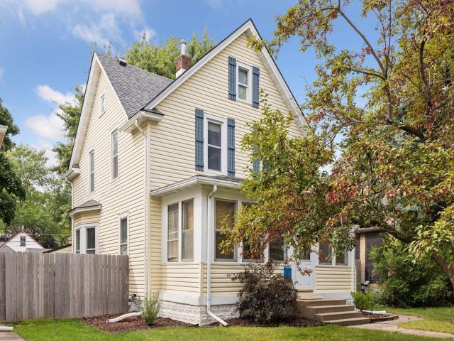 1529 Hamline Avenue N Saint Paul MN 55108 - MLS# 6771557