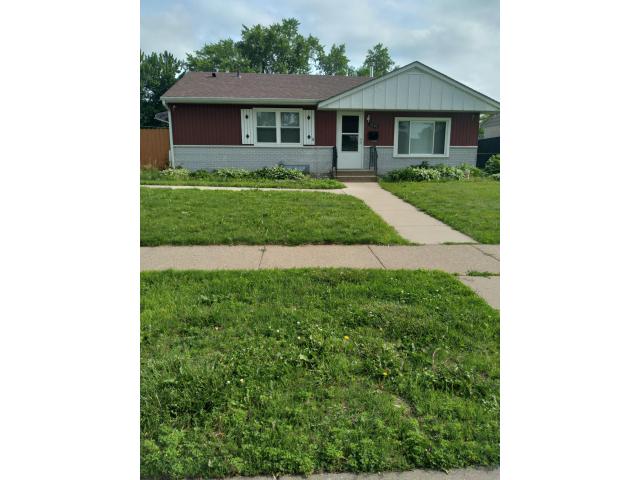 1840 Iowa Avenue E Saint Paul MN 55119 - MLS# 6771683