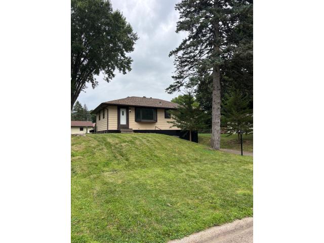 559 Granite Avenue N Saint Paul MN 55128 - MLS# 6771945