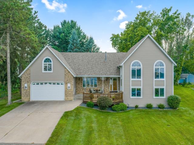 5807 Otter Lake Road White Bear Lake MN 55110 - MLS# 6772046