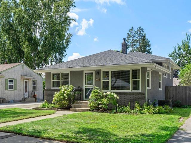 1487 Mackubin Street Saint Paul MN 55117 - MLS# 6772111