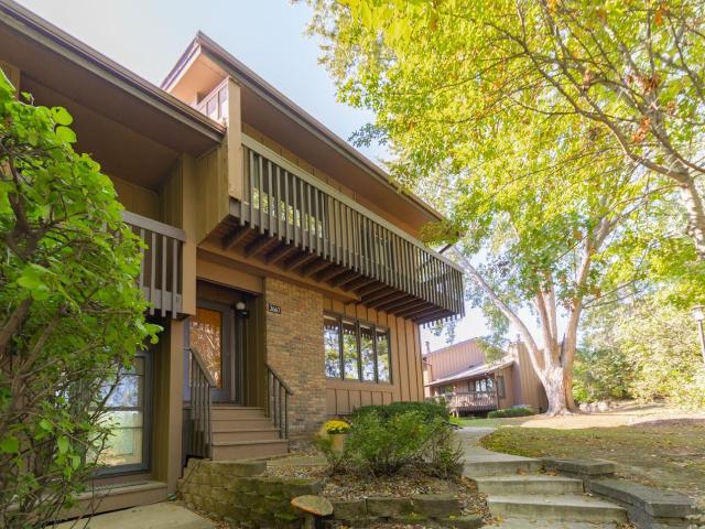 2667 Sumac Ridge Saint Paul MN 55110 - MLS# 6772439