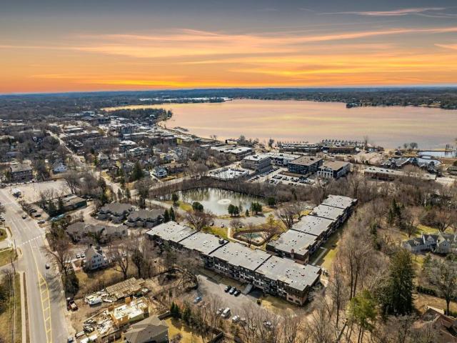 205 Barry Avenue S Unit 208 Wayzata MN 55391 - MLS# 6772481