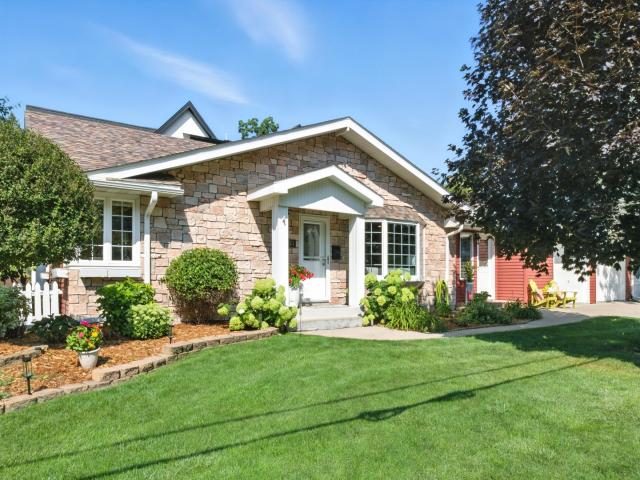 5544 Saint Johns Avenue Edina MN 55424 - MLS# 6772571