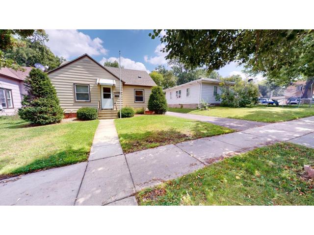 1223 James Avenue Albert Lea MN 56007 - MLS# 6772597