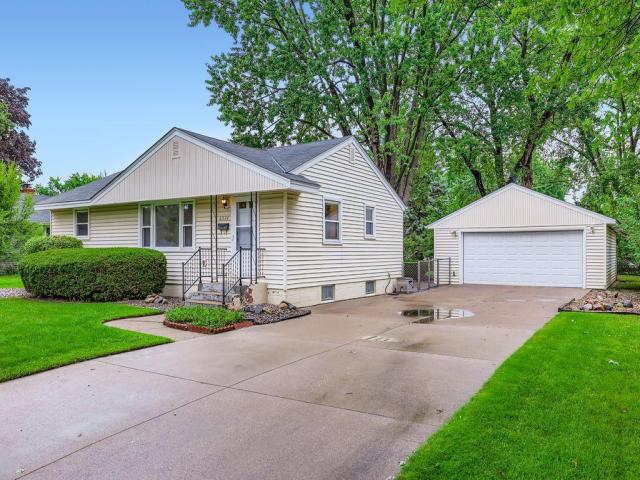6336 Kyle Avenue N Minneapolis MN 55429 - MLS# 6772710