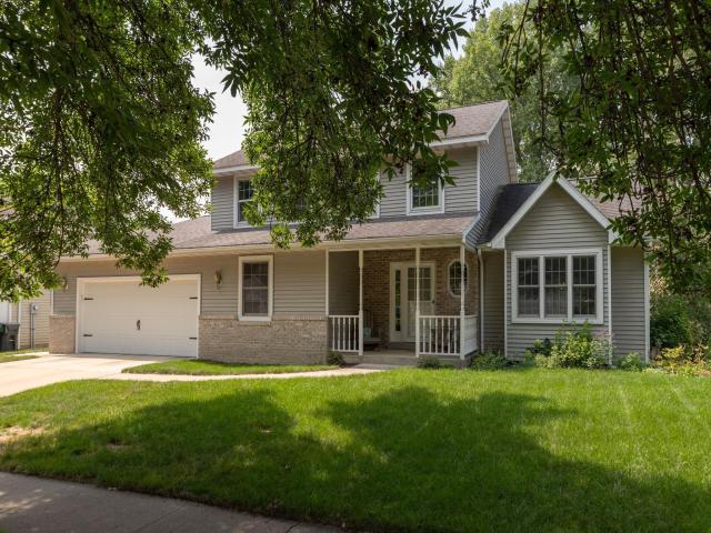1821 13th Avenue NE Rochester MN 55906 - MLS# 6772778