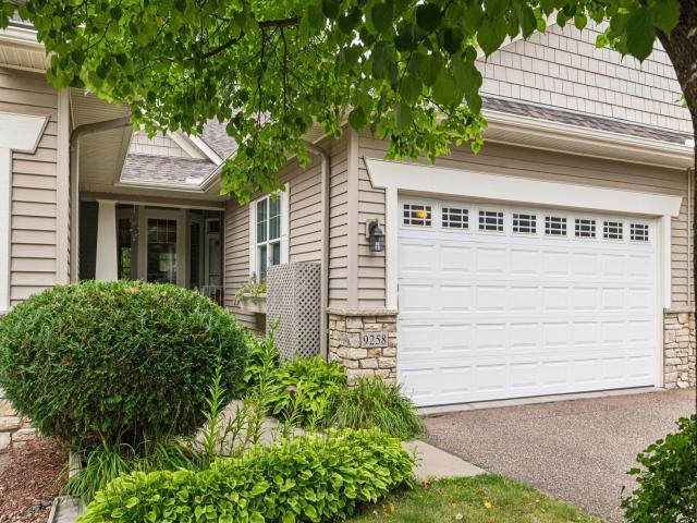 9258 Francis Lane Eden Prairie MN 55347 - MLS# 6772803