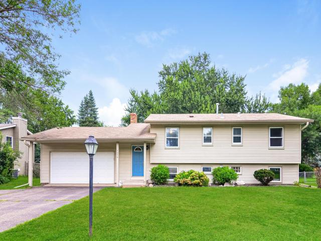 7974 June Ave N Brooklyn Park MN 55443 - MLS# 6772978