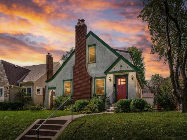 555 Saratoga Street S Saint Paul MN 55116 - MLS# 6773182