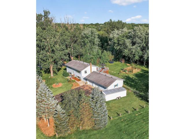 140 172nd Avenue NE Andover MN 55304 - MLS# 6773760