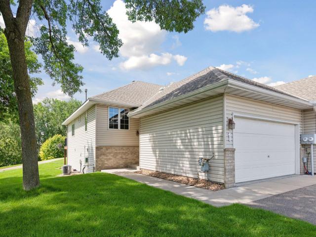 5550 Nathan Lane N Unit 1 Minneapolis MN 55442 - MLS# 6773896