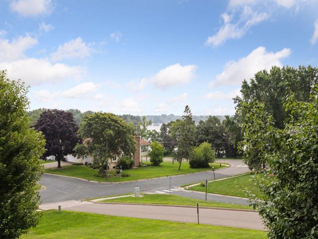 3399 Kent Street Unit 211 Saint Paul MN 55126 - MLS# 6774342