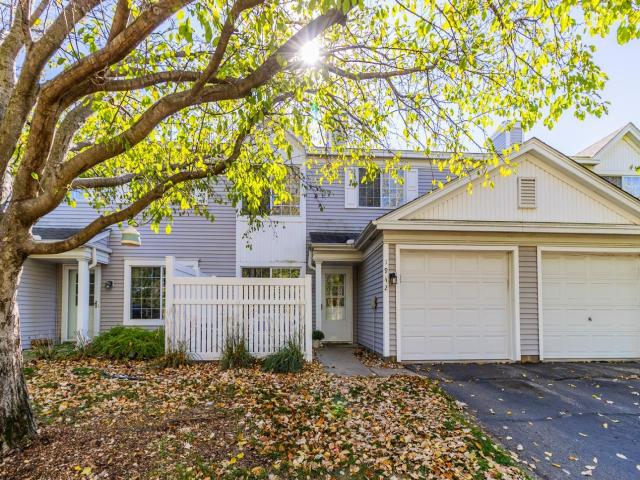 1942 Grant Alcove Unit 65 Eagan MN 55122 - MLS# 6774409