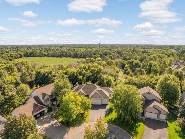 10369 Yates Drive N Minneapolis MN 55443 - MLS# 6774544