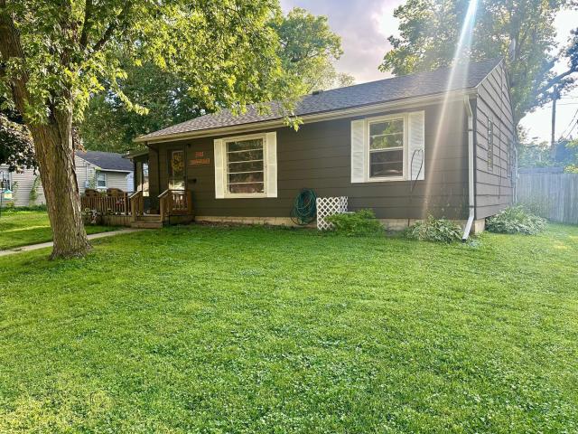609 Edgewood Avenue Albert Lea MN 56007 - MLS# 6774748