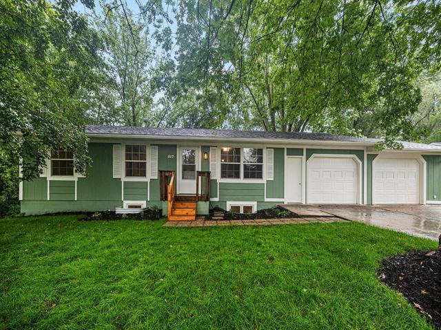 517 Ladonna Lane Faribault MN 55021 - MLS# 6774964