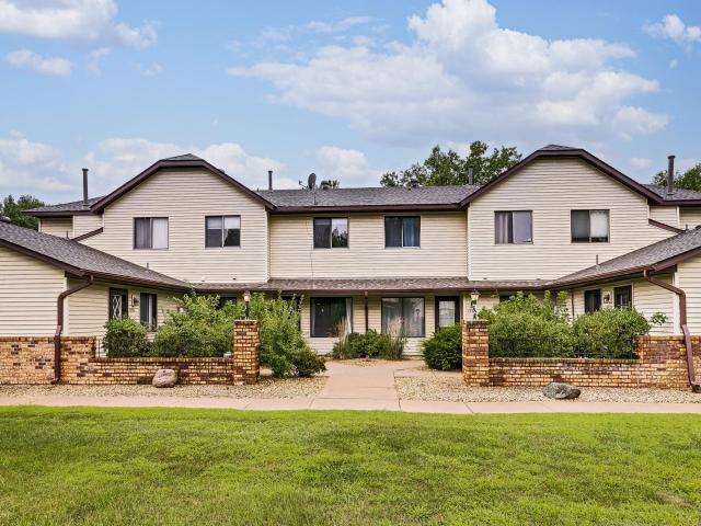 1554 Helmo Avenue N Saint Paul MN 55128 - MLS# 6774966