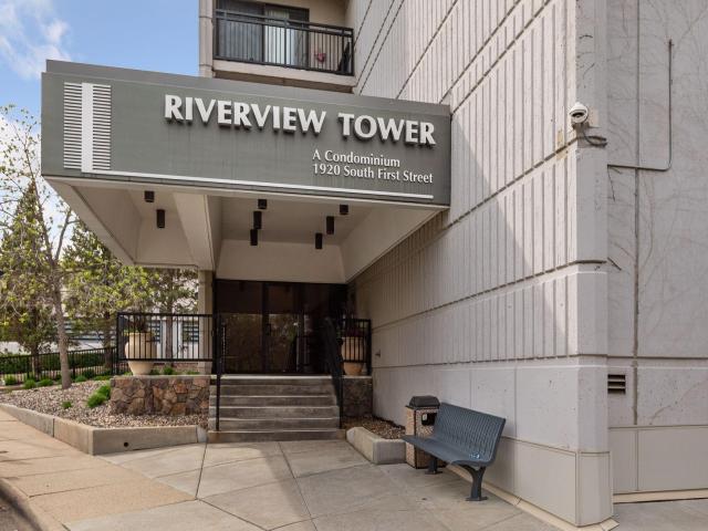1920 S 1st Street Unit 1302 Minneapolis MN 55454 - MLS# 6775070
