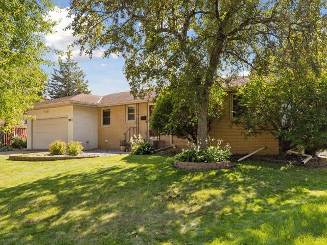 3981 Zealand Avenue N Minneapolis MN 55427 - MLS# 6775270