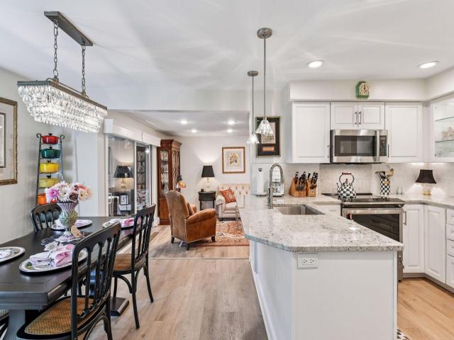 6115 Lincoln Drive Unit 249 Minneapolis MN 55436 - MLS# 6775498