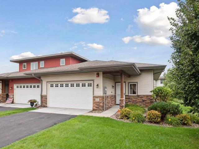 1222 Vernon Drive Carver MN 55315 - MLS# 6775517