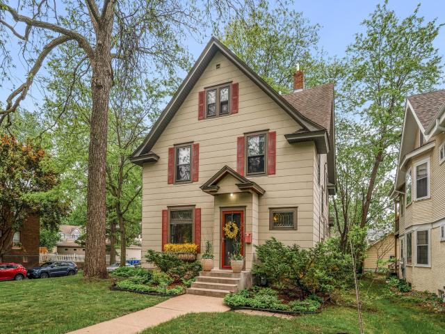 1670 Ashland Avenue Saint Paul MN 55104 - MLS# 6775669