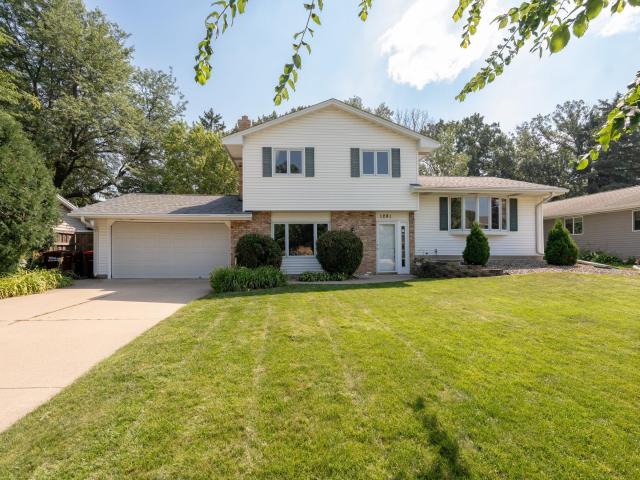 1281 Pinewood Drive Saint Paul MN 55125 - MLS# 6775760