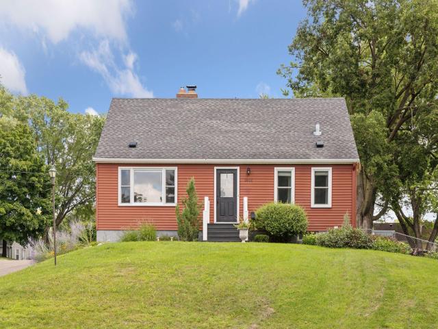 2622 Parkview Boulevard Minneapolis MN 55422 - MLS# 6776079