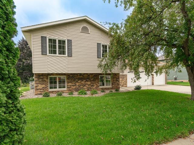 532 Meadow Run Drive SW Rochester MN 55902 - MLS# 6776152