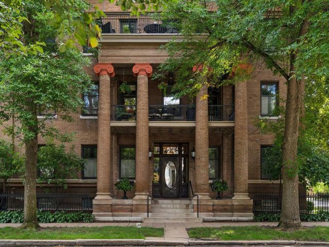 438 Portland Avenue Unit 4 Saint Paul MN 55102 - MLS# 6776157