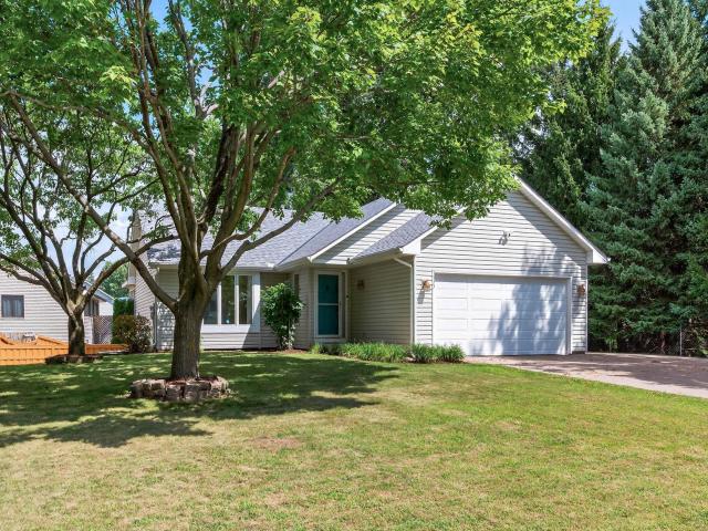1577 Pacific Avenue Saint Paul MN 55122 - MLS# 6776275