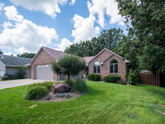 206 Woodhaven Lane Mankato MN 56001 - MLS# 6776562