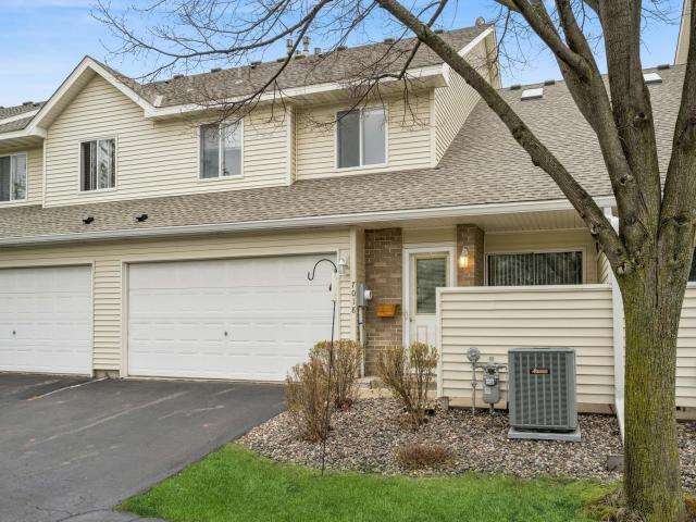 7018 49th Street N Oakdale MN 55128 - MLS# 6776602