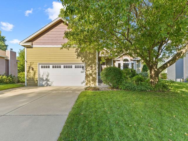 233 Woodridge Lane Lino Lakes MN 55014 - MLS# 6776667
