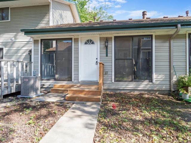 2604 Shenandoah Lane N Minneapolis MN 55447 - MLS# 6776698