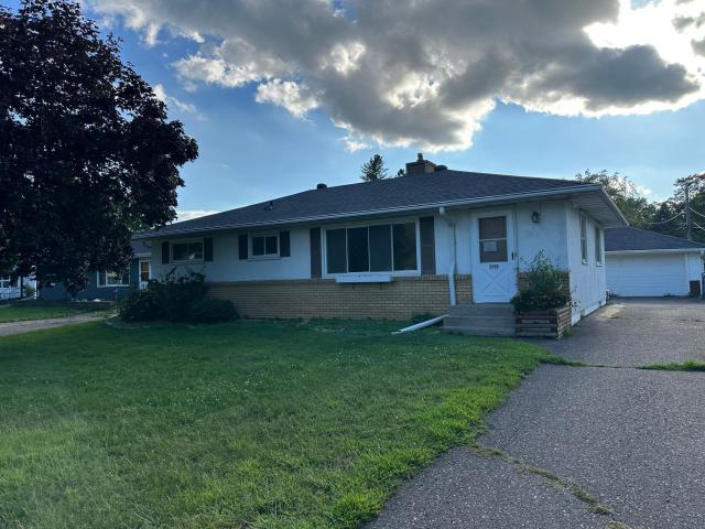 2739 Chippewa Avenue North Saint Paul MN 55109 - MLS# 6776739